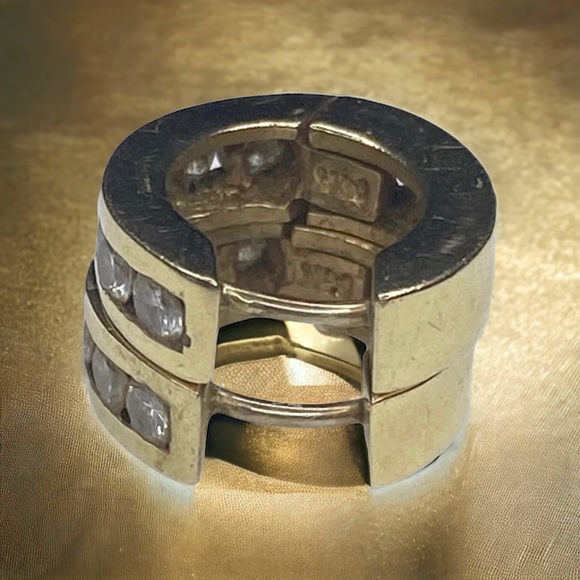 Vintage 90’s: Diamond Huggies Earrings ☼ 12 Channel Set Round Stones ☼ 18K Gold - Picture 8 of 16